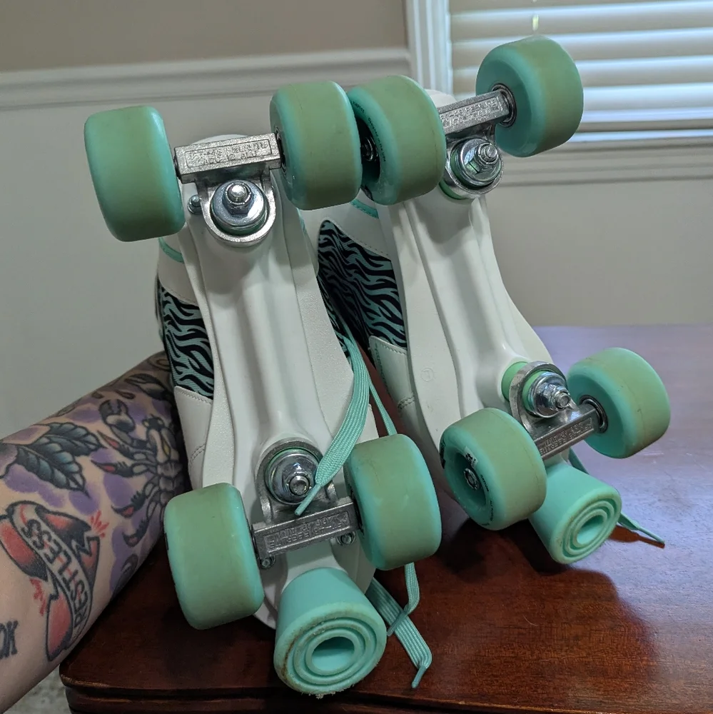 Roller Derby Star 750 Skates Size 8 - Picture 5 of 11